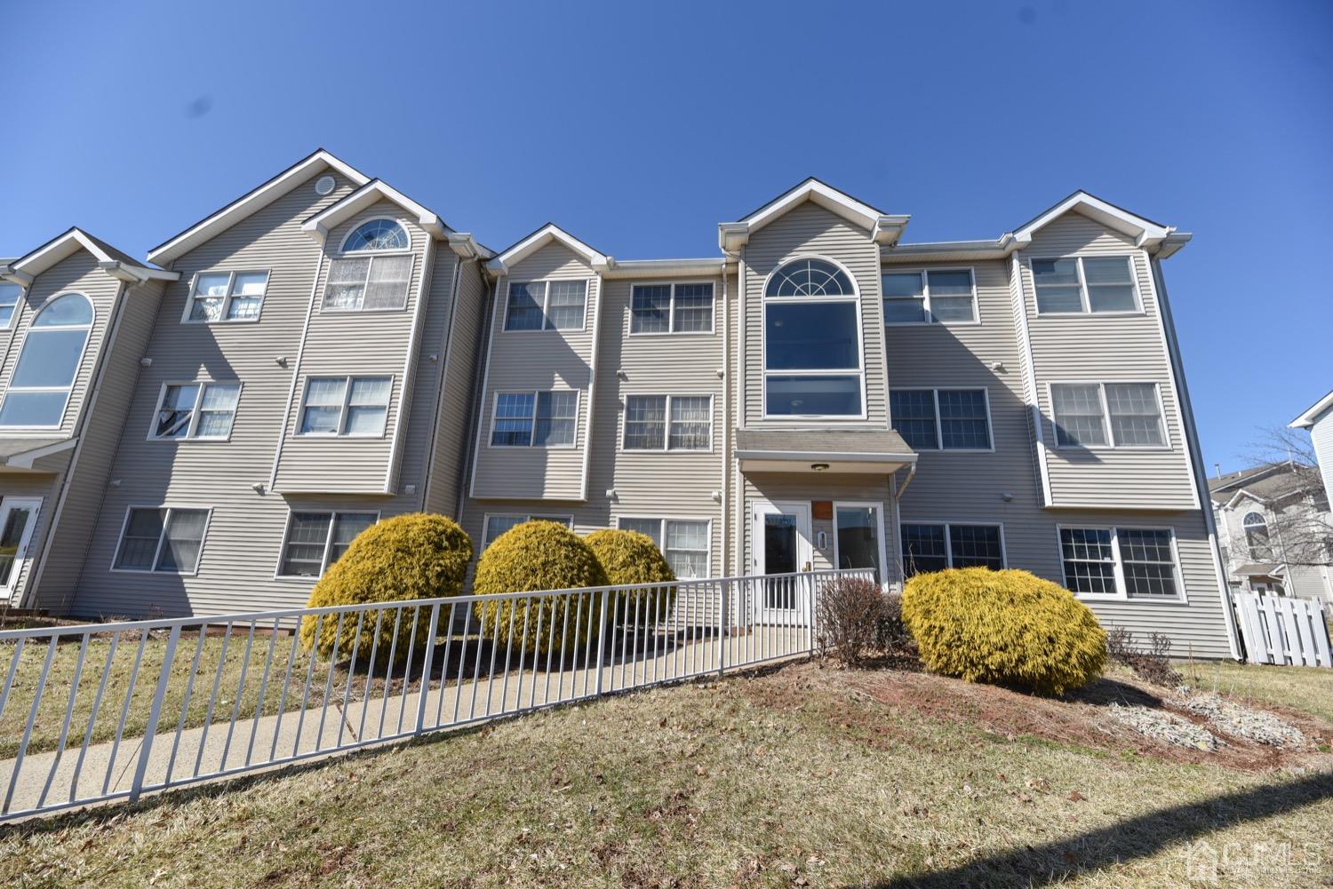 720 Edpas Road New Brunswick, NJ 08901 - Photo 1 of 39 Gallery Image 1