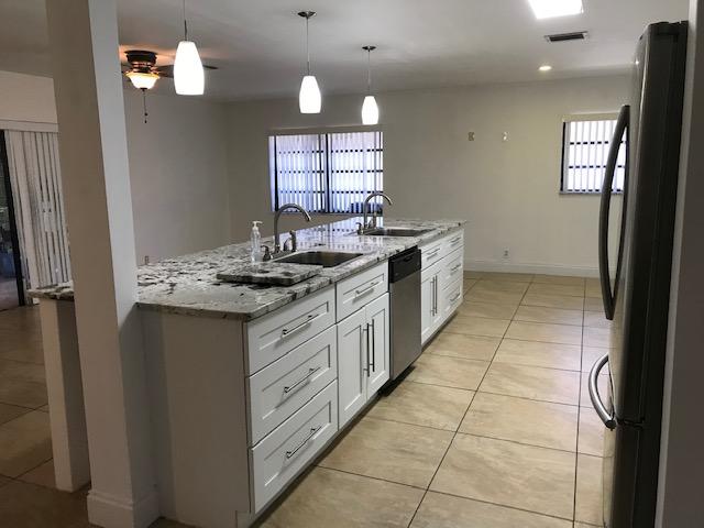 357 Knob Hill Boulevard Boca Raton, FL 33431 - Photo 3 of 26 IMG_0185