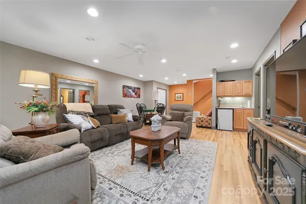 $599,000 | 4 Unoga Court, Brevard, NC 28712