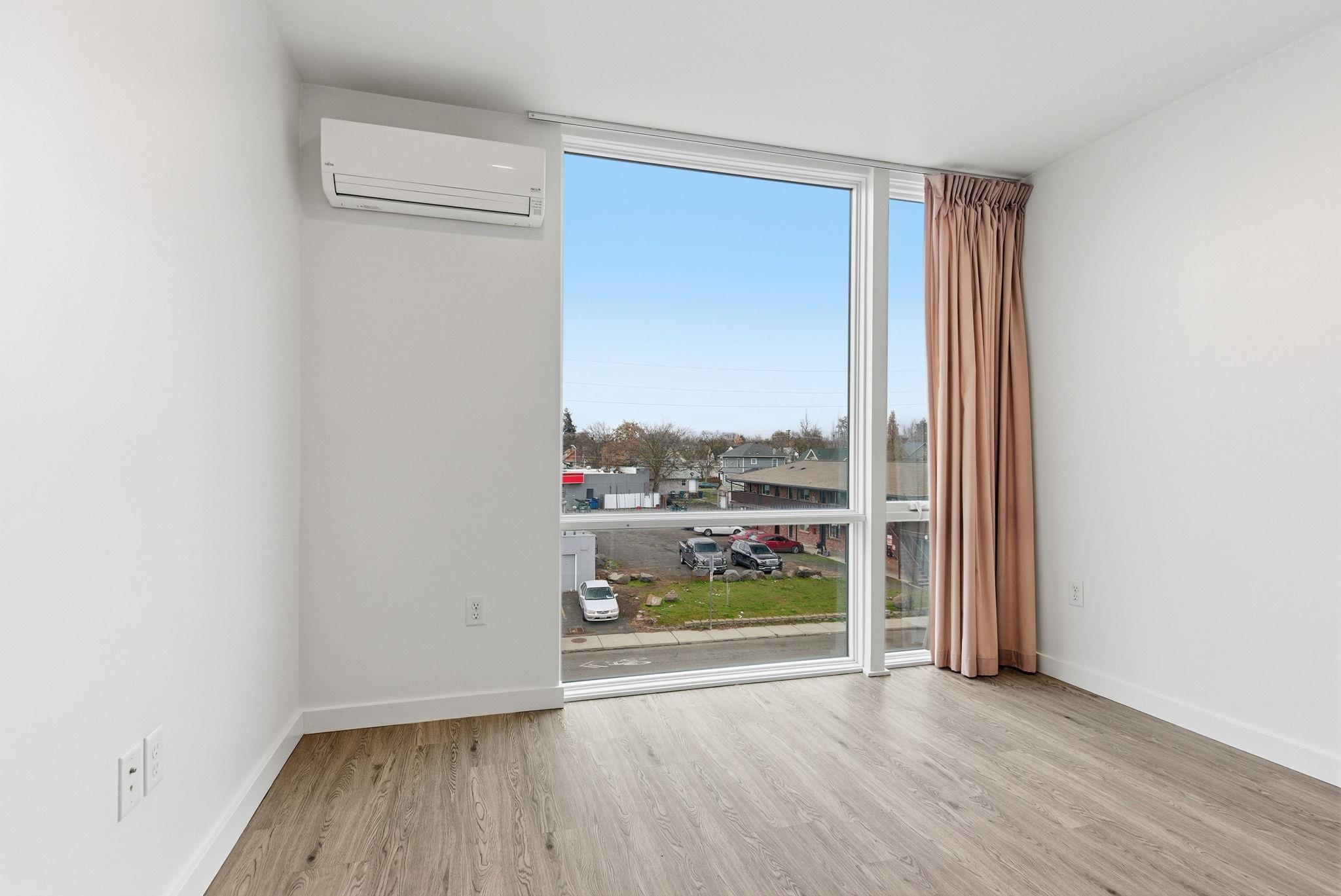 904 East Indiana Avenue Spokane, WA 99207 - Photo 19 of 32