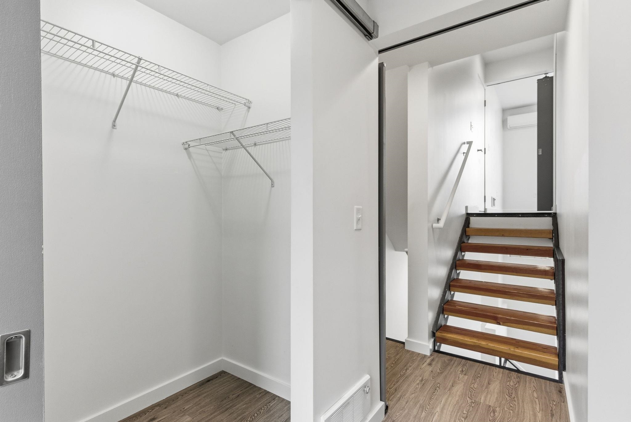 904 East Indiana Avenue Spokane, WA 99207 - Photo 24 of 32