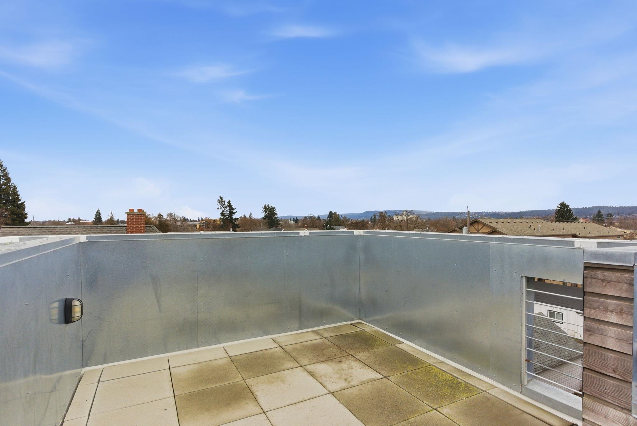 904 East Indiana Avenue Spokane, WA 99207 - Photo 27 of 32