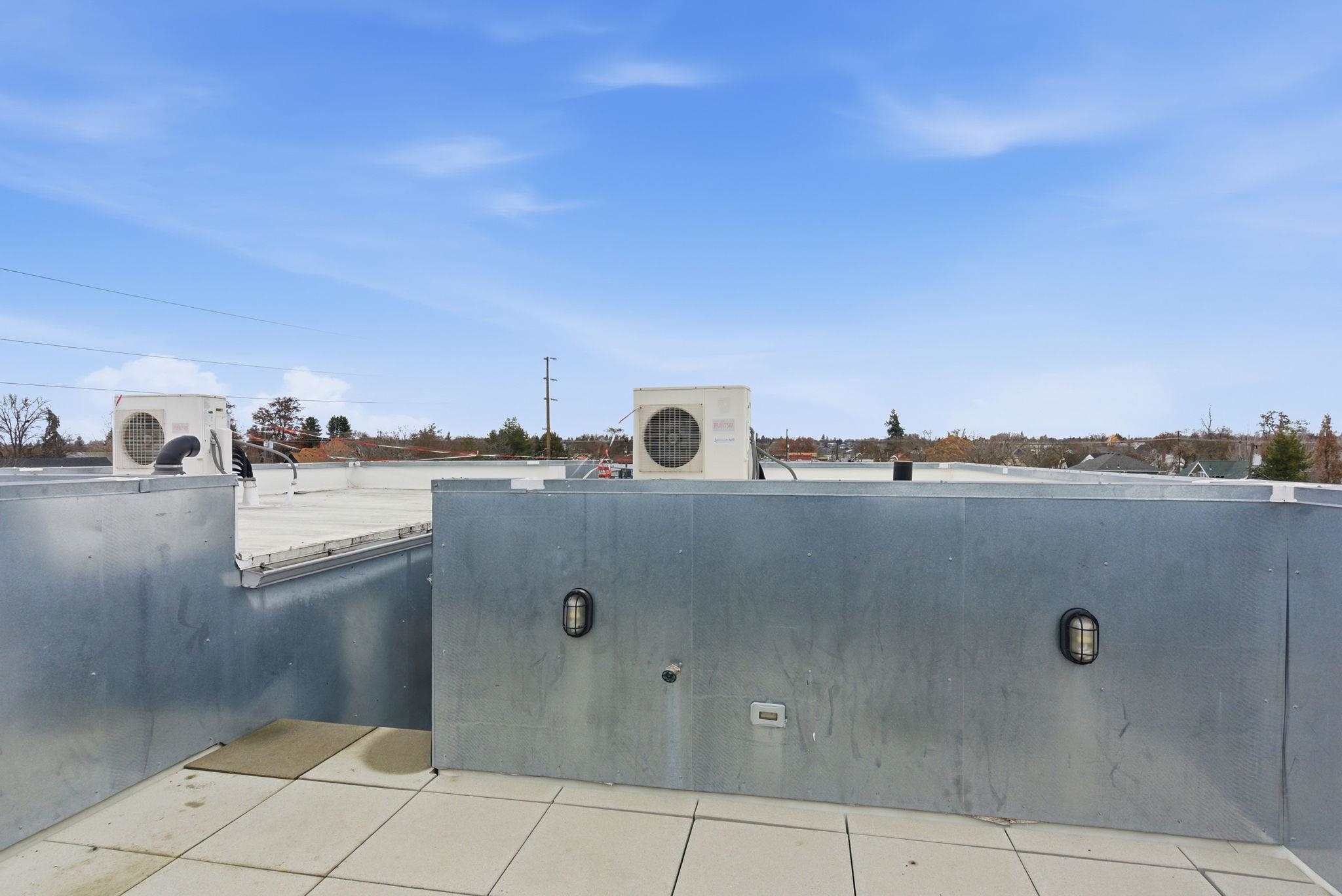 904 East Indiana Avenue Spokane, WA 99207 - Photo 28 of 32