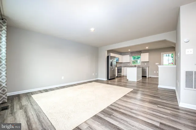 $2,150 | 214 Spring Strasburg Va 22657, Strasburg, VA 22657