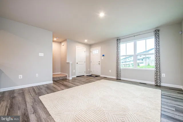 $2,150 | 214 Spring Strasburg Va 22657, Strasburg, VA 22657