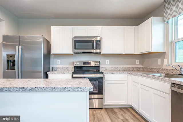 $2,150 | 214 Spring Strasburg Va 22657, Strasburg, VA 22657