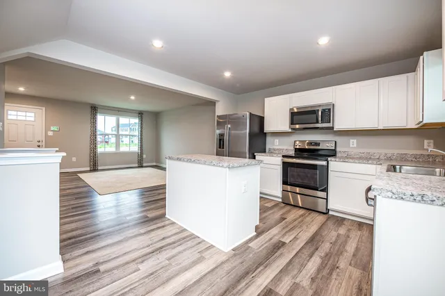 $2,150 | 214 Spring Strasburg Va 22657, Strasburg, VA 22657