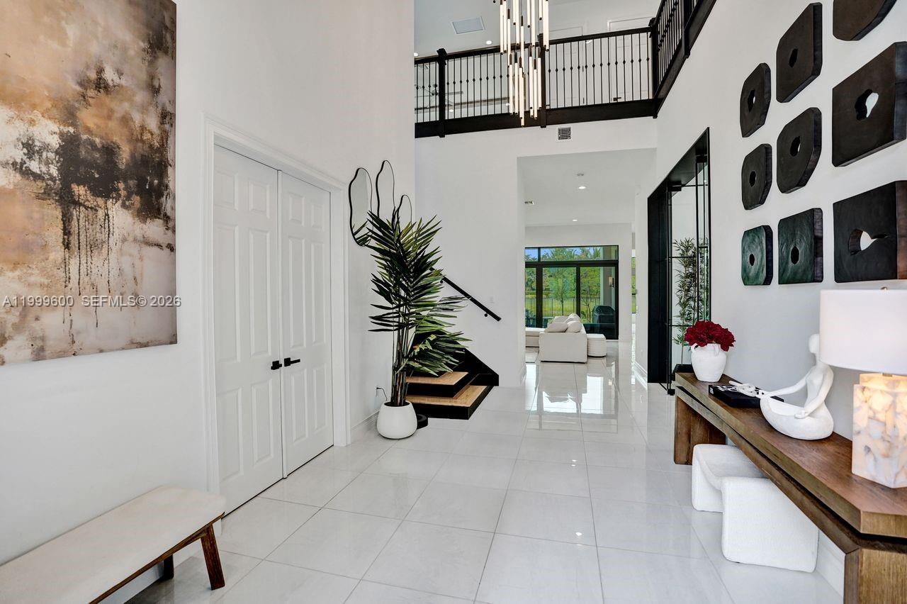 17073 Cappuccino Way Boca Raton, FL 33496 - Photo 5 of 67 Gallery Image 5