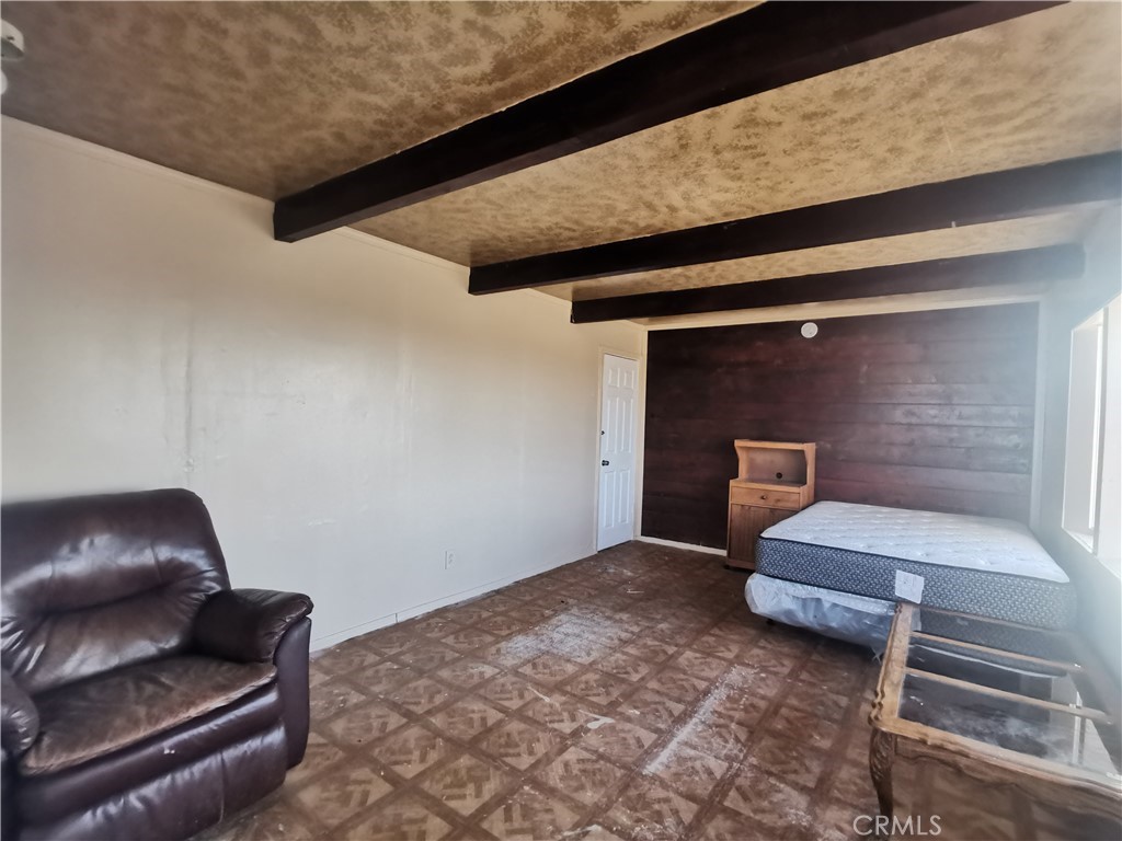 15357 Walnut Street Hesperia, CA 92345 - Photo 11 of 18