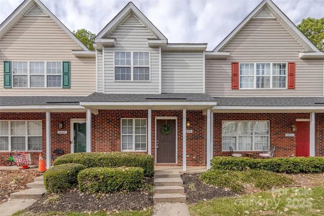 $235,000 | 1809 Birch Heights Court, Charlotte, NC 28213
