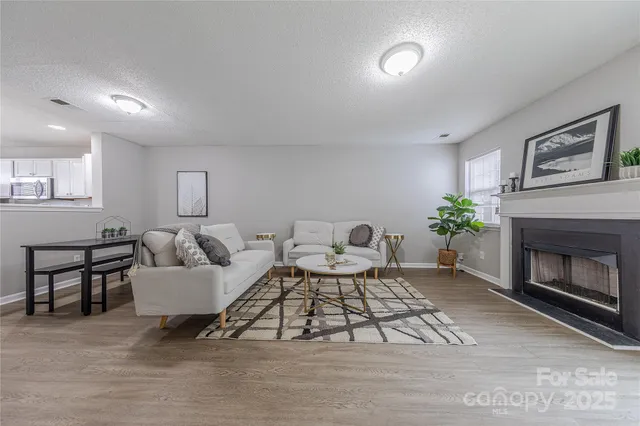 $235,000 | 1809 Birch Heights Court, Charlotte, NC 28213