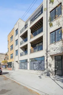 $500,000 | 1355 North Western Avenue, Unit 3D, Chicago, IL 60622