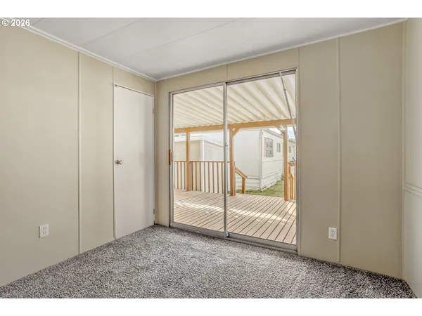 $73,000 | 2300 Southeast 82nd Avenue, Unit 5, Portland, OR 97216