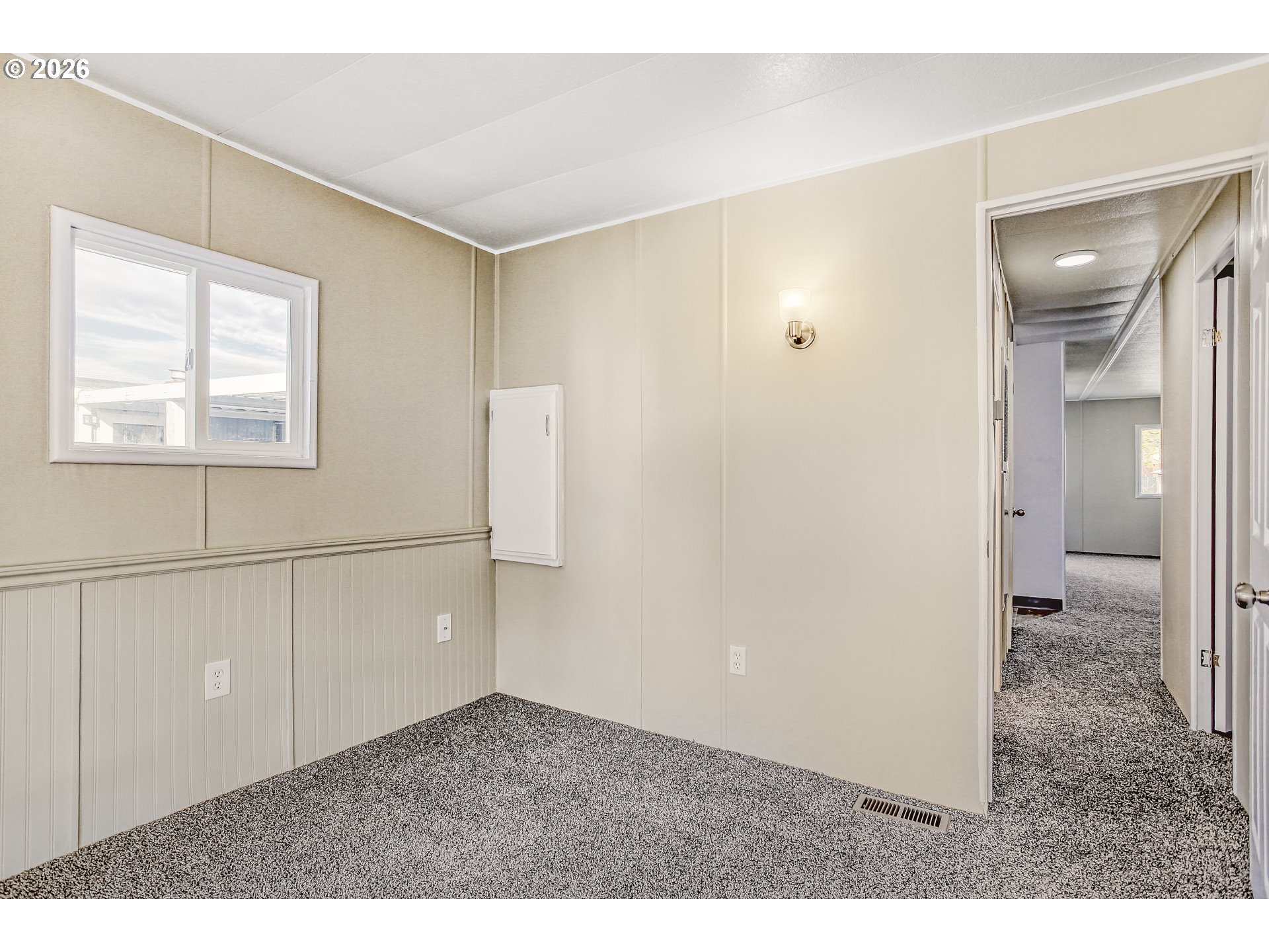 2300 Southeast 82nd Avenue, Unit 5 Portland, OR 97216 - Photo 18 of 24 Bathroom