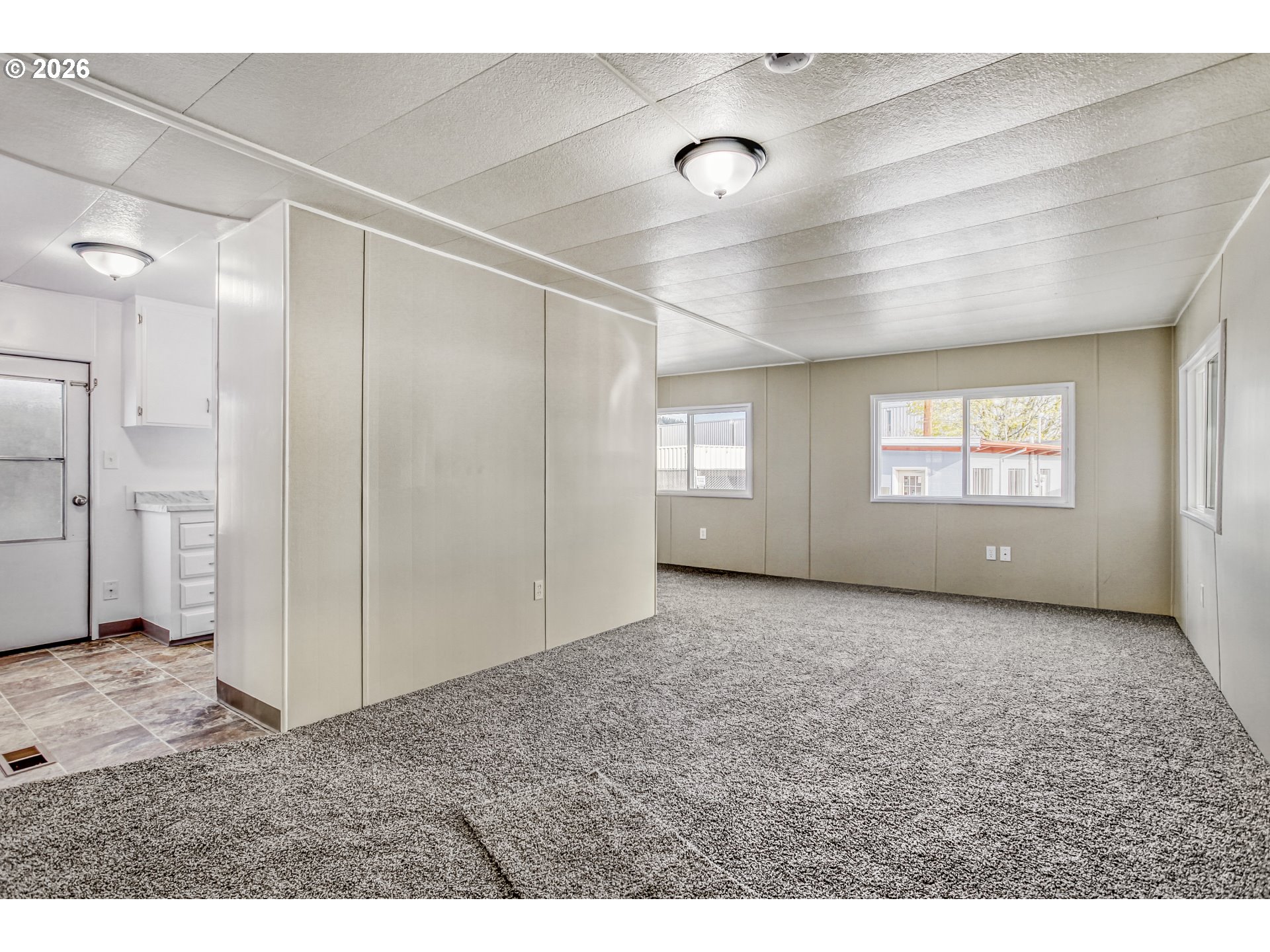 2300 Southeast 82nd Avenue, Unit 5 Portland, OR 97216 - Photo 5 of 24