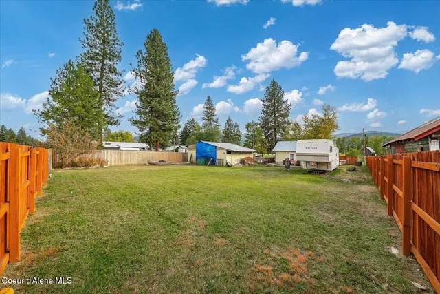 $255,000 | 299 Railroad Avenue, Blanchard, ID 83804