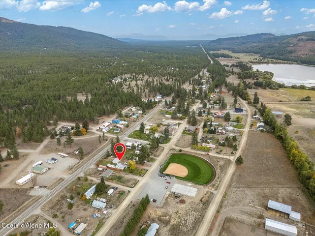 $255,000 | 299 Railroad Avenue, Blanchard, ID 83804