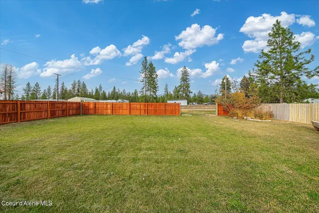 $255,000 | 299 Railroad Avenue, Blanchard, ID 83804