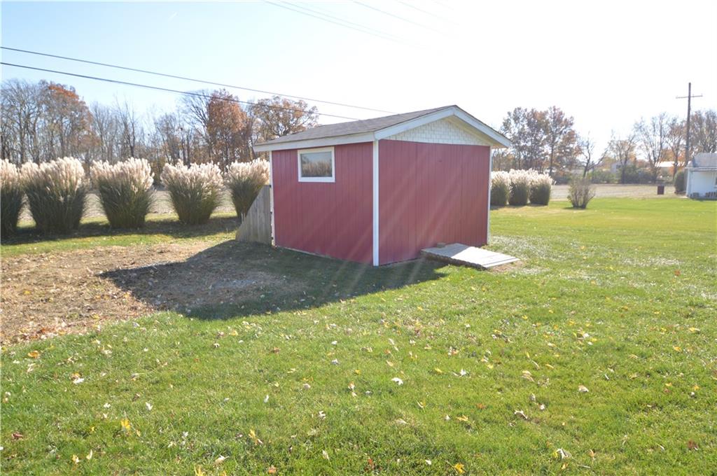 5415 Hickory Road Indianapolis, IN 46239 - Photo 10 of 42 Gallery Image 10
