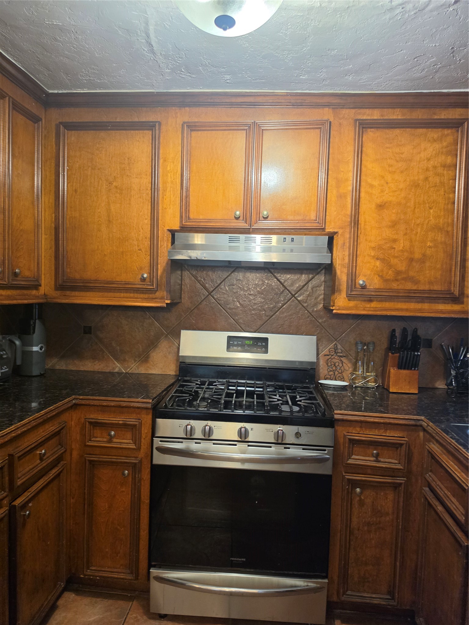 610 John Alber Road Houston, TX 77076 - Photo 10 of 31 kitchen view 2