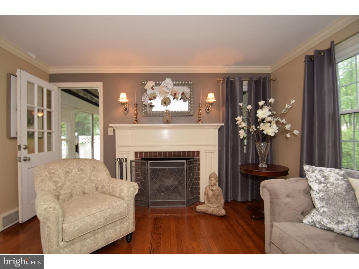 7 Ardsley Road Yardley, PA 19067 - Photo 4 of 25 Gallery Image 4