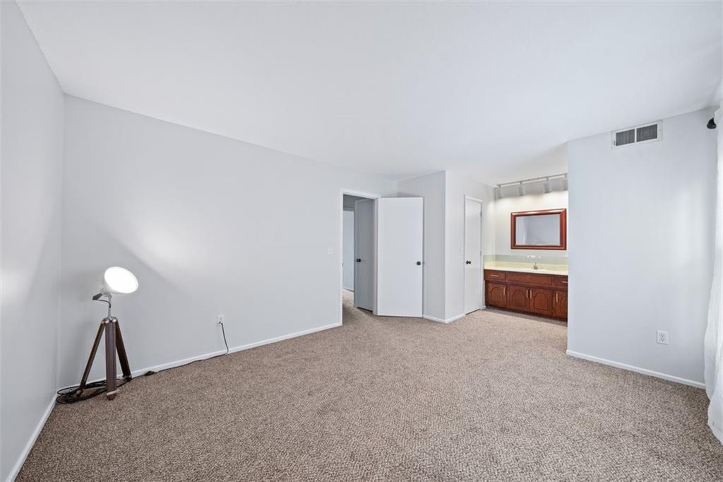 23 West Bannister Road Kansas City, MO 64114 - Photo 12 of 26