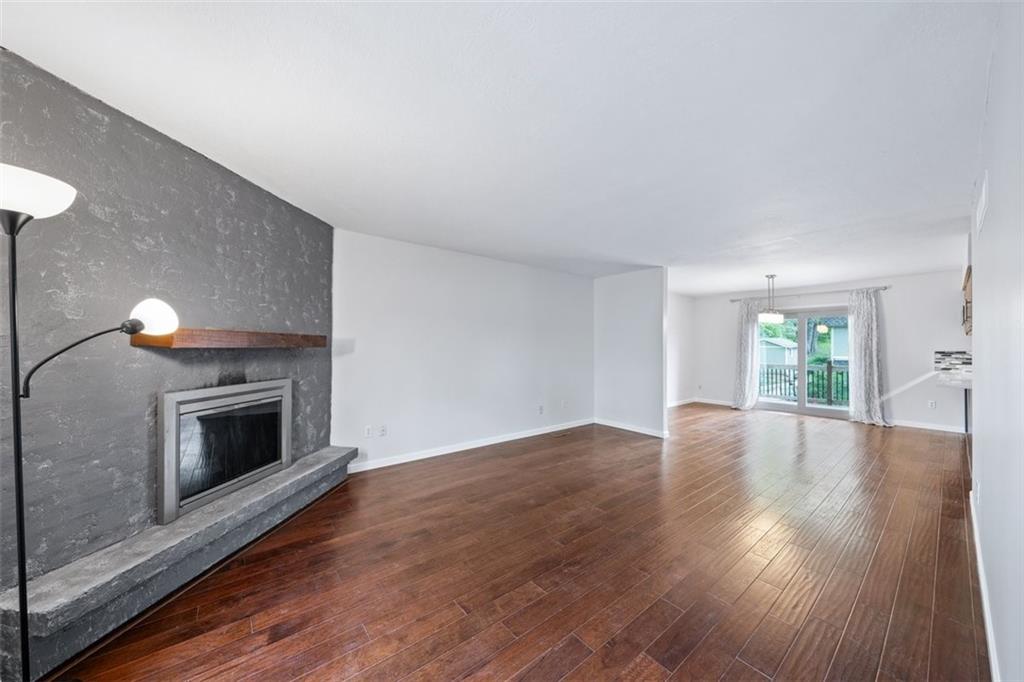 23 West Bannister Road Kansas City, MO 64114 - Photo 2 of 26