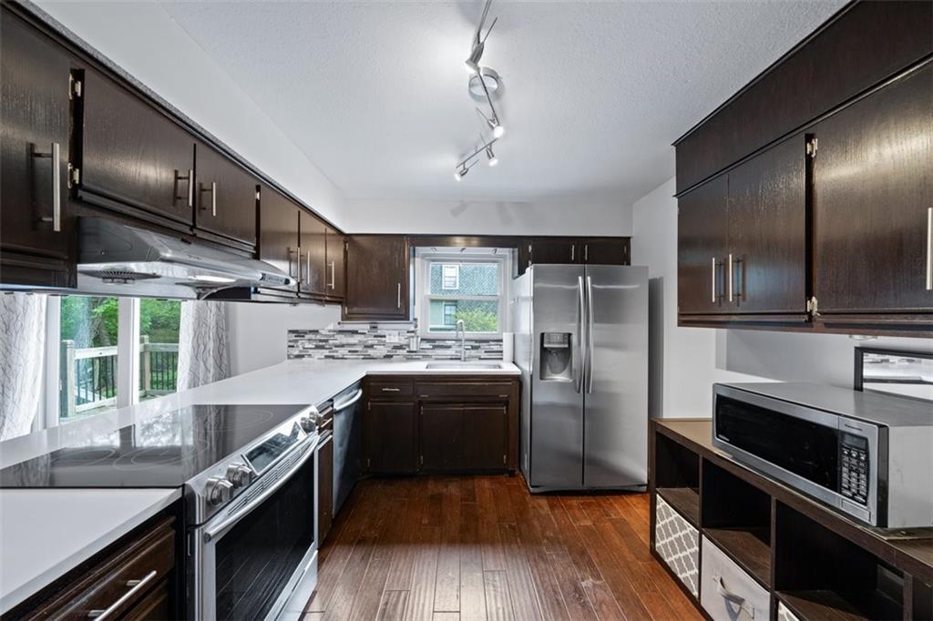 23 West Bannister Road Kansas City, MO 64114 - Photo 6 of 26