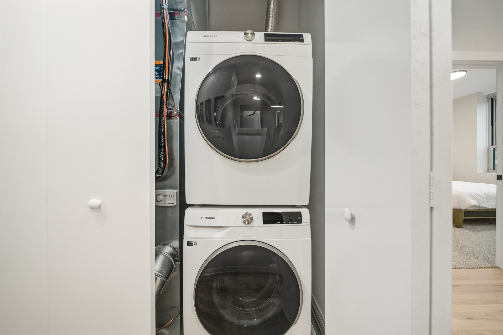 8900 Windemere Avenue, Unit 2A Brookfield, IL 60513 - Photo 14 of 14 a utility room with dryer and washer