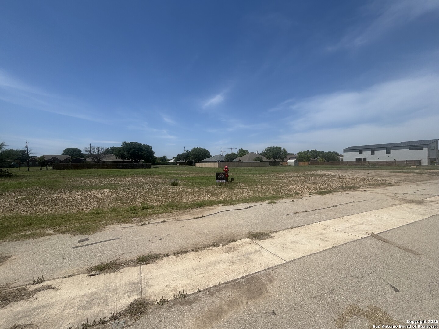 3 Utopia Selma, TX 78154 - Photo 4 of 5 a view of a lake with a city