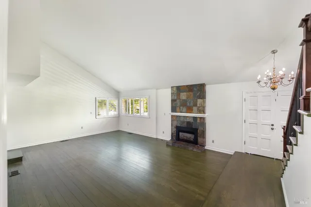 $949,000 | 3337 Kensington Circle, Napa, CA 94558