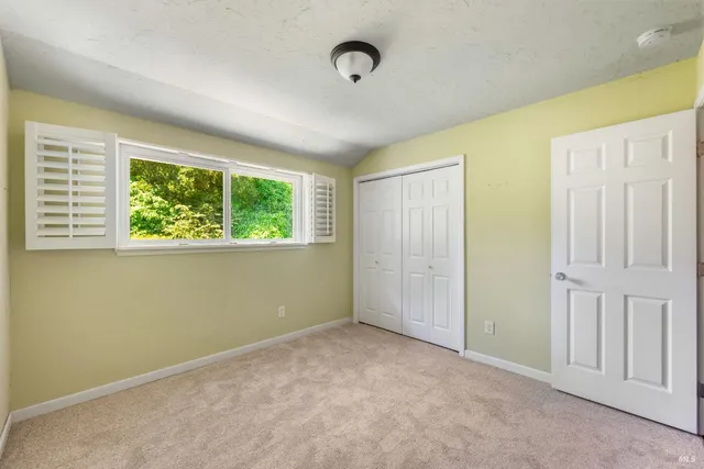 $949,000 | 3337 Kensington Circle, Napa, CA 94558