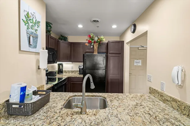 $205,000 | 225 Collier Drive, Unit 2405, Sevierville, TN 37862