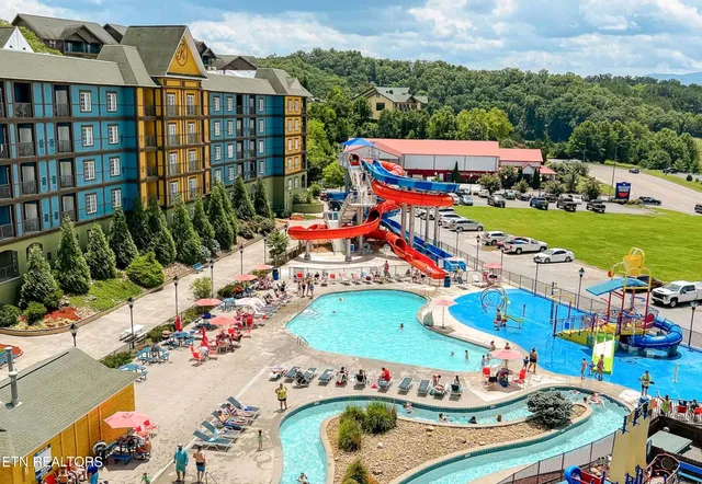 $205,000 | 225 Collier Drive, Unit 2405, Sevierville, TN 37862