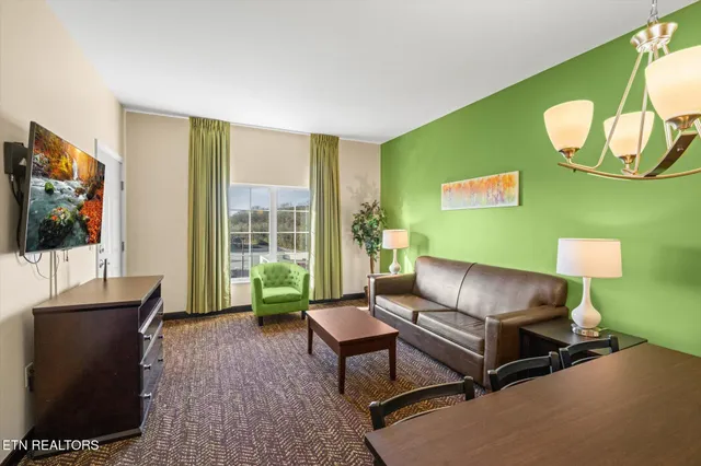 $205,000 | 225 Collier Drive, Unit 2405, Sevierville, TN 37862