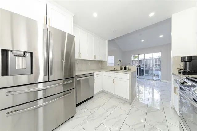 $689,000 | 12367 Stonegate Road, Pacoima, CA 91331