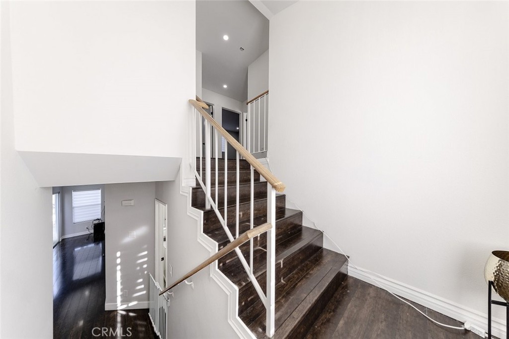 12367 Stonegate Road Pacoima, CA 91331 - Photo 17 of 34