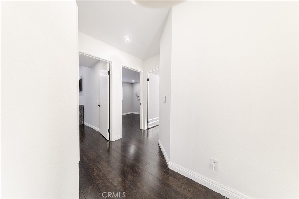 12367 Stonegate Road Pacoima, CA 91331 - Photo 18 of 34