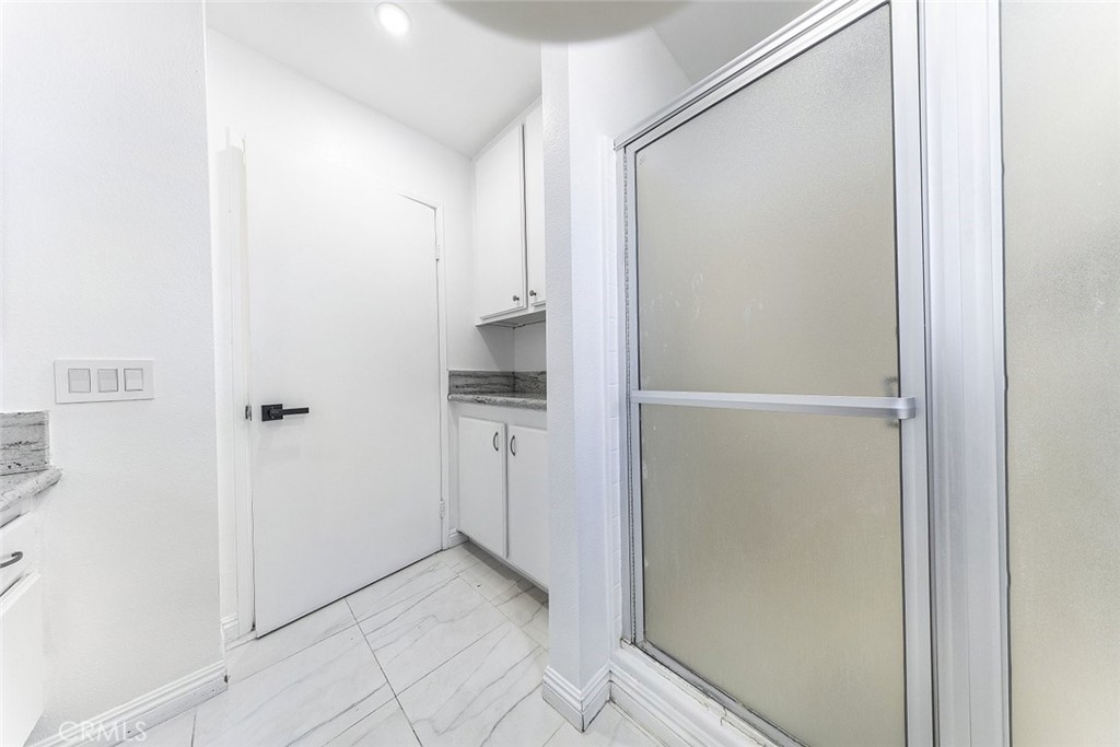 12367 Stonegate Road Pacoima, CA 91331 - Photo 21 of 34