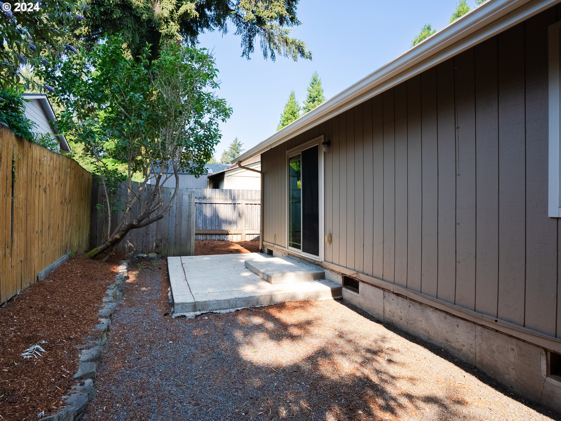 1869 Norkenzie Road Eugene, OR 97401 - Photo 29 of 33 Gallery Image 29