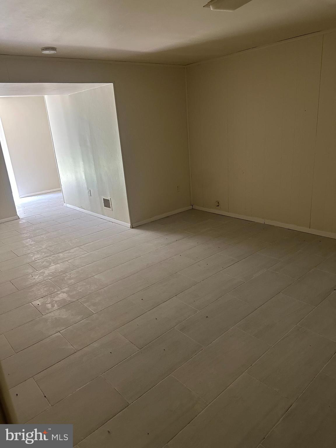 8253 Parham Court Severn, MD 21144 - Photo 5 of 9