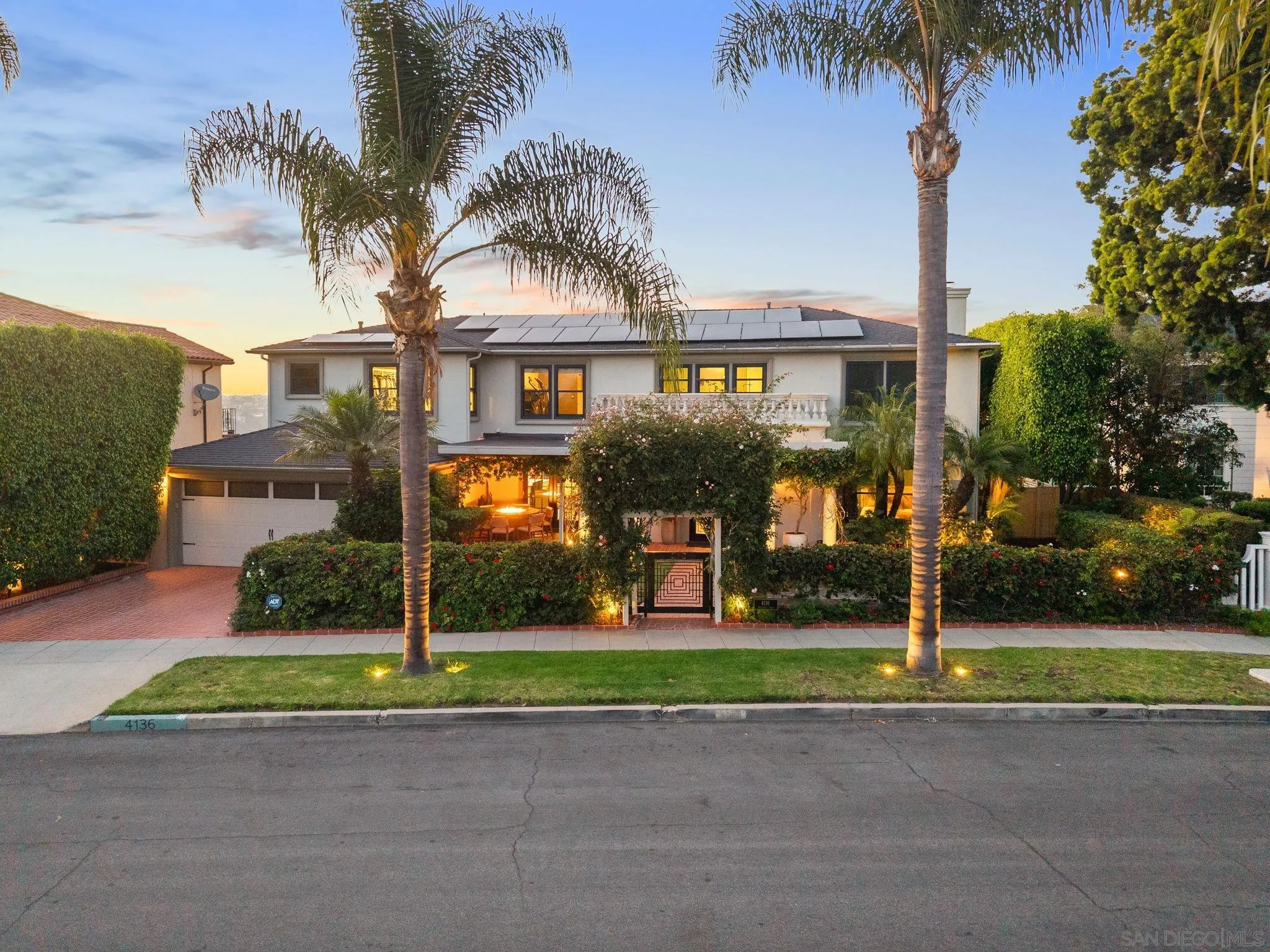 4136 Palisades Road San Diego, CA 92116 - Photo 5 of 68