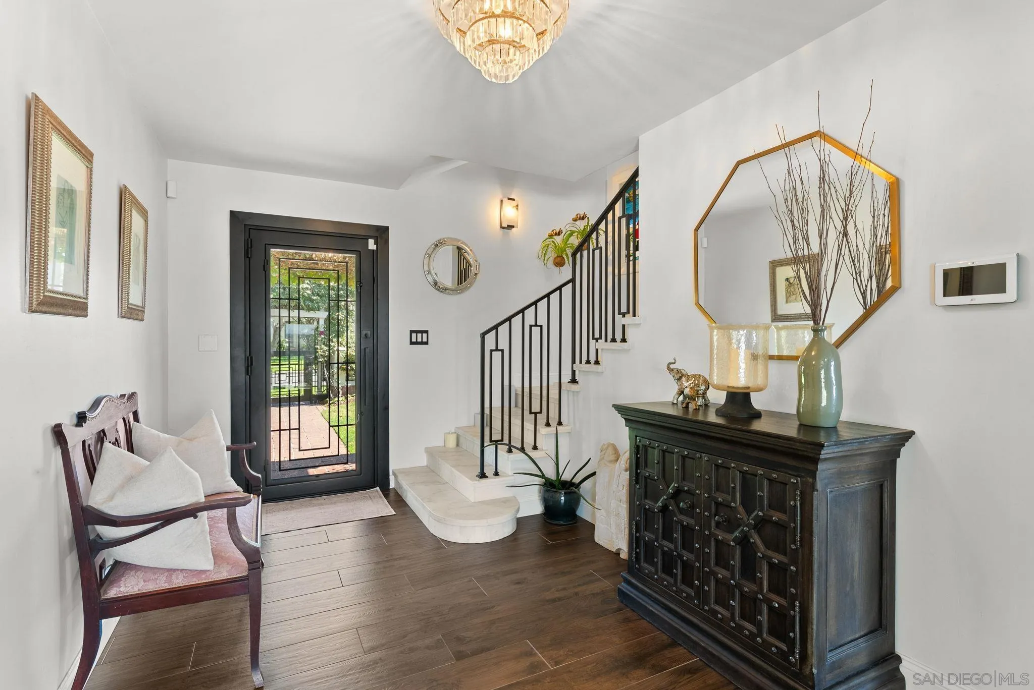 4136 Palisades Road San Diego, CA 92116 - Photo 7 of 68