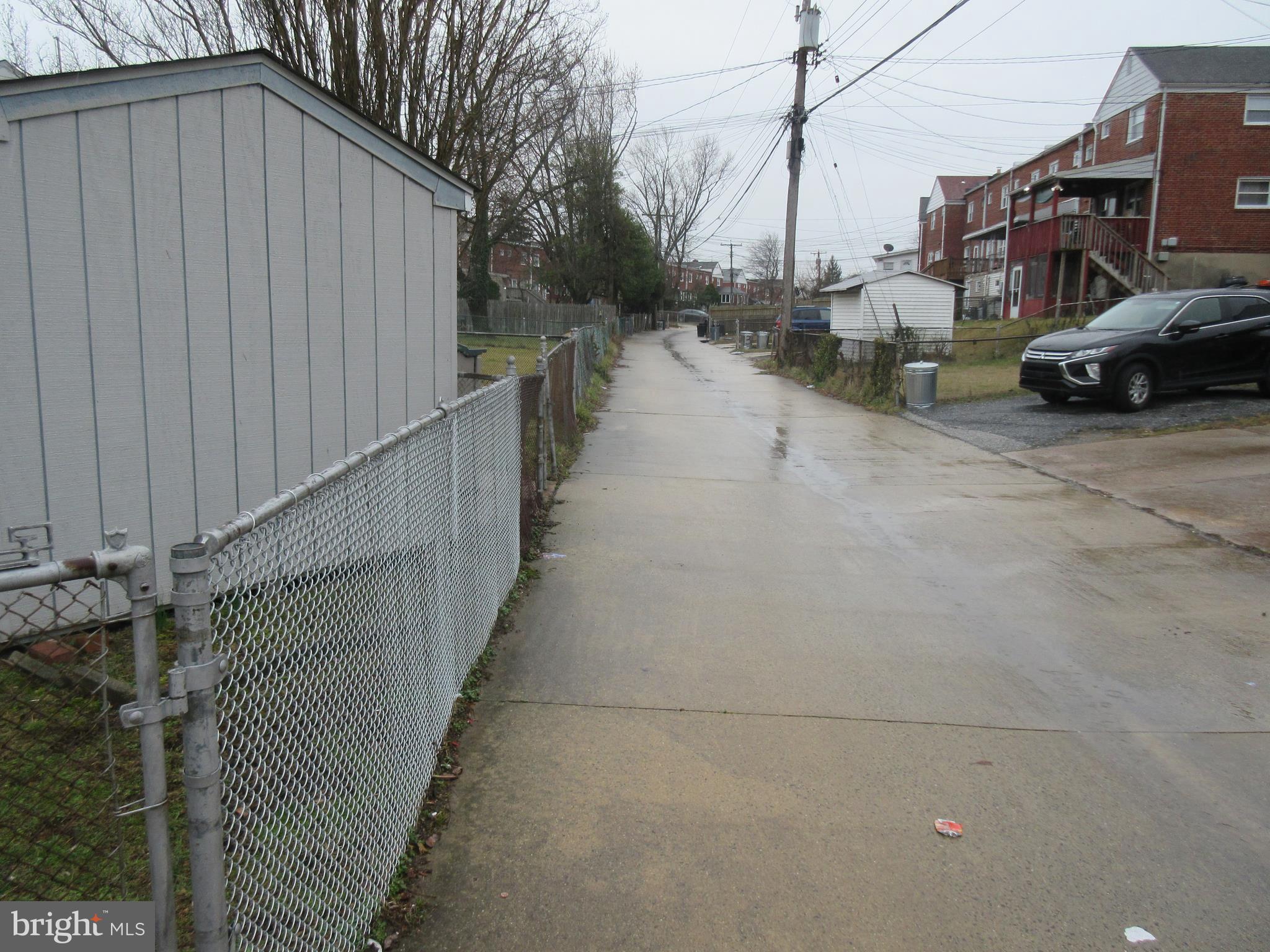 1356 Deanwood Road Baltimore, MD 21234 - Photo 27 of 30 Alley