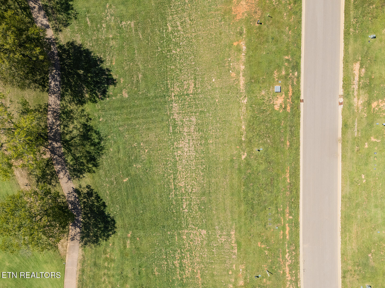 445 Mockingbird Lane Loudon, TN 37774 - Photo 18 of 31 DJI_20251001003408_0143_D