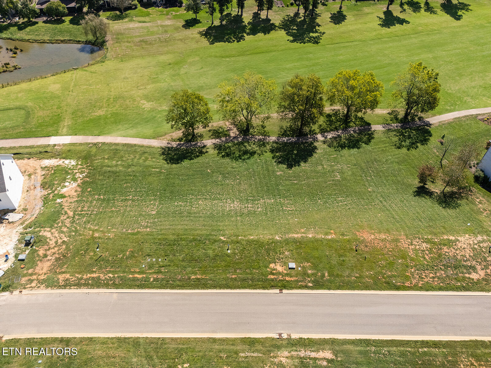 445 Mockingbird Lane Loudon, TN 37774 - Photo 8 of 31 DJI_20251001002955_0108_D