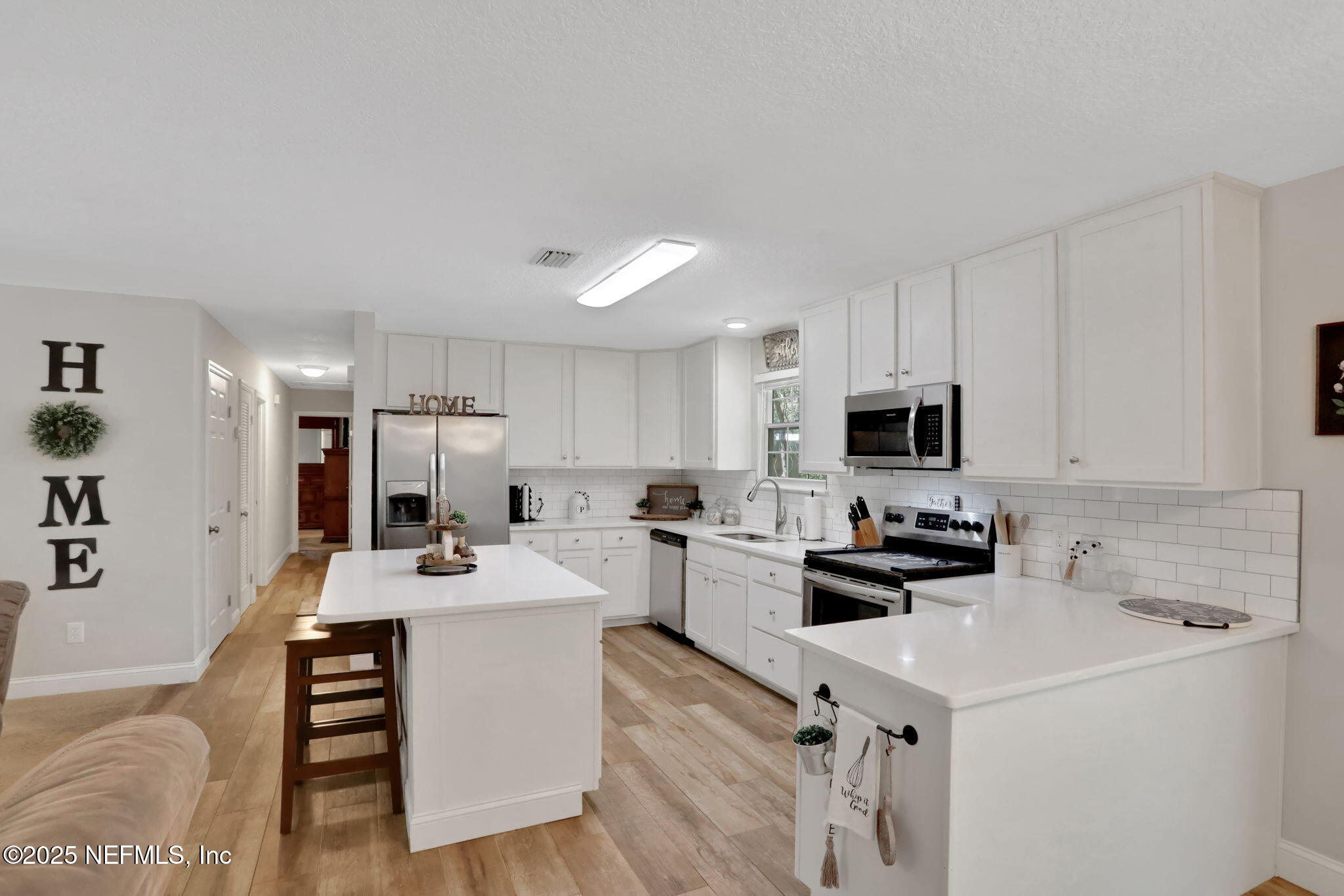 4268 Chokeberry Road Middleburg, FL 32068 - Photo 6 of 31 Kitchen 3