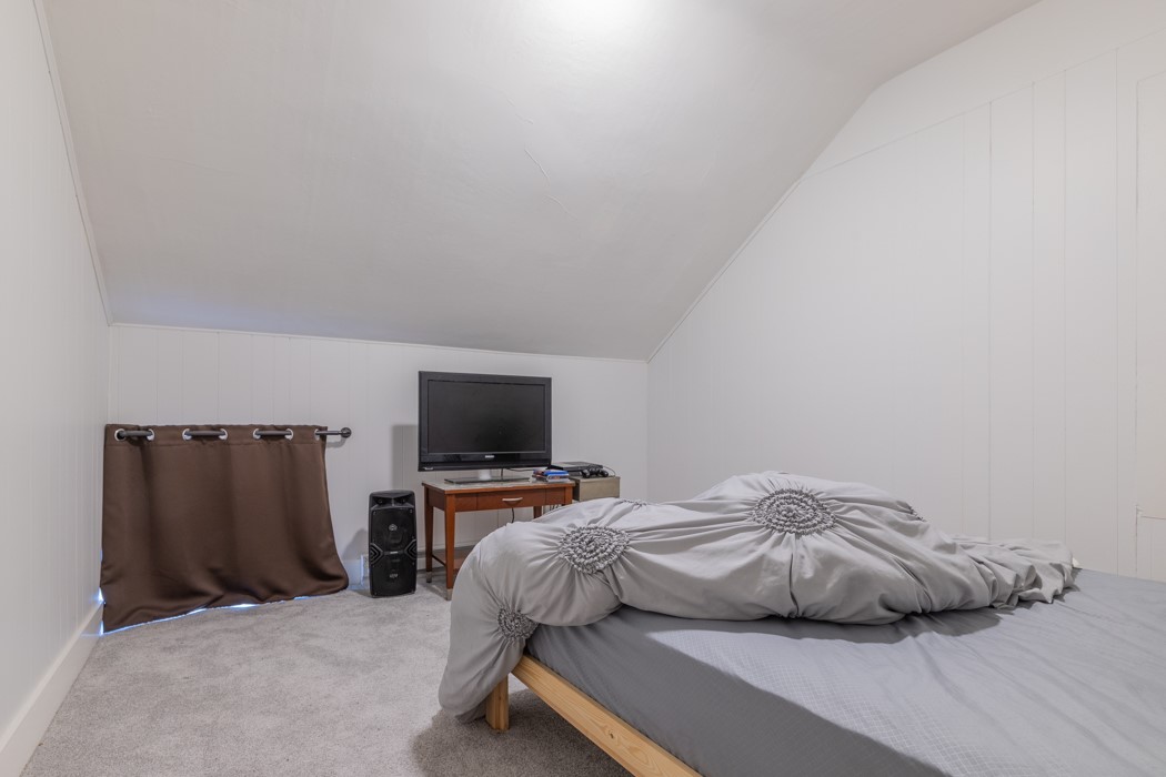 3 Short Street Woonsocket, RI 02895 - Photo 13 of 18 2nd bedroom