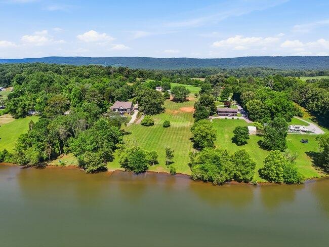 2863 New Lake Road Spring City, TN 37381 - Photo 8 of 12 Gallery Image 8