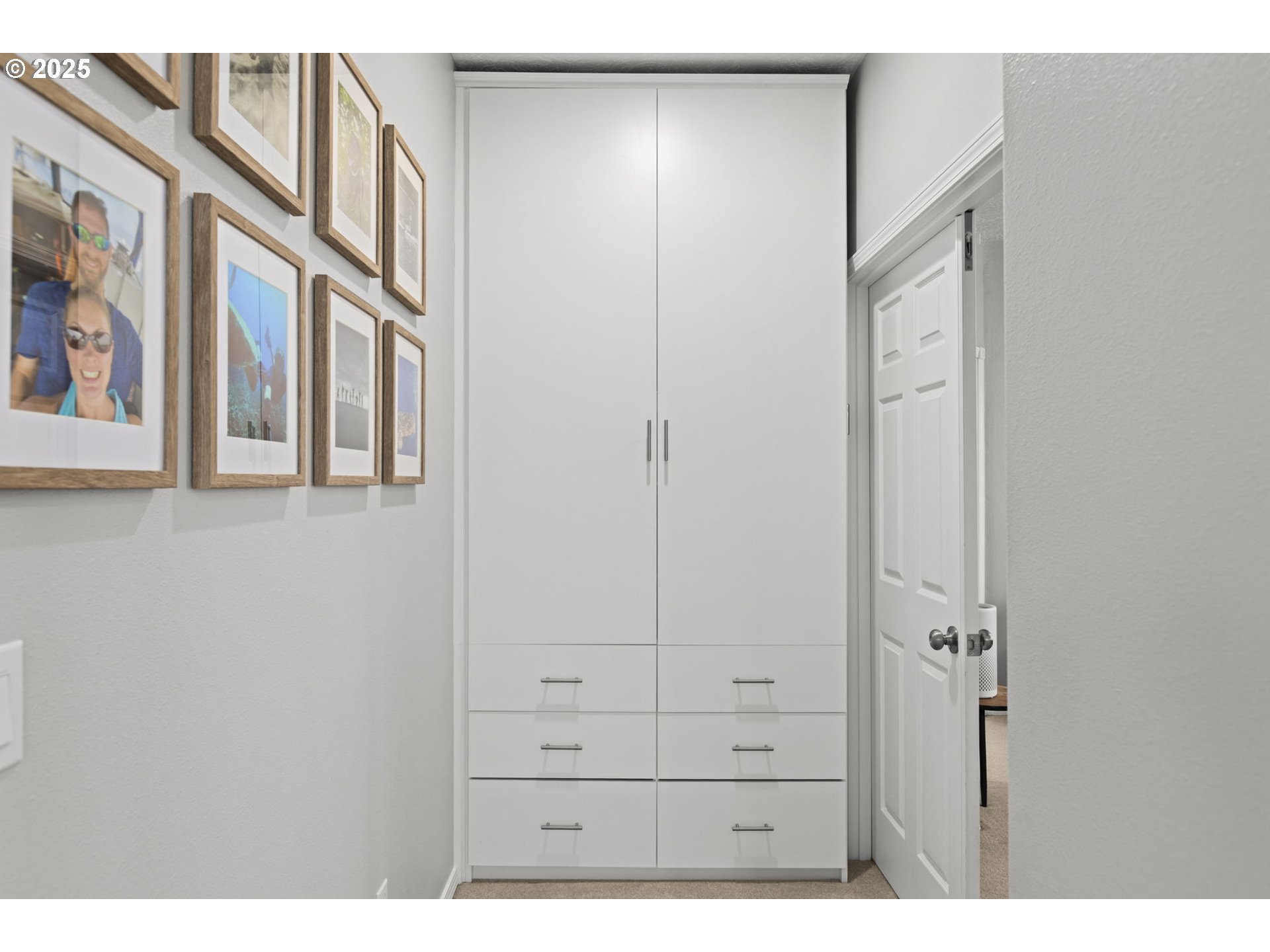 1249 Southeast Williams Avenue Gresham, OR 97080 - Photo 20 of 38 a view of an entryway with staircase